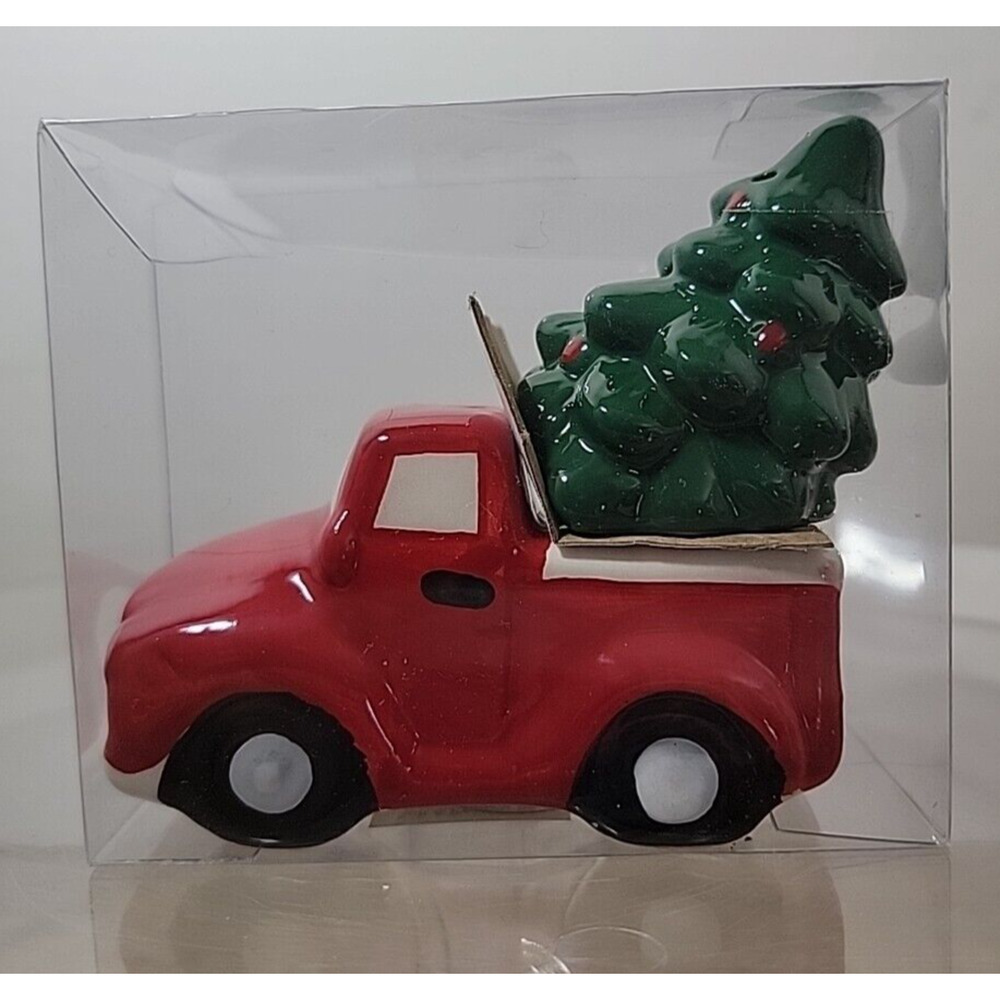Red Truck With Christmas Tree Salt And Pepper Shakers NEW